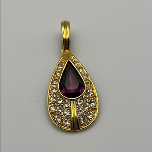 131 Elegant Gold and Pink Teardrop Pendant Necklace